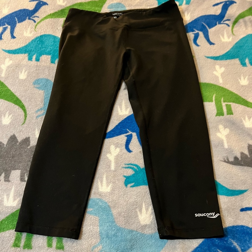 Saucony capris